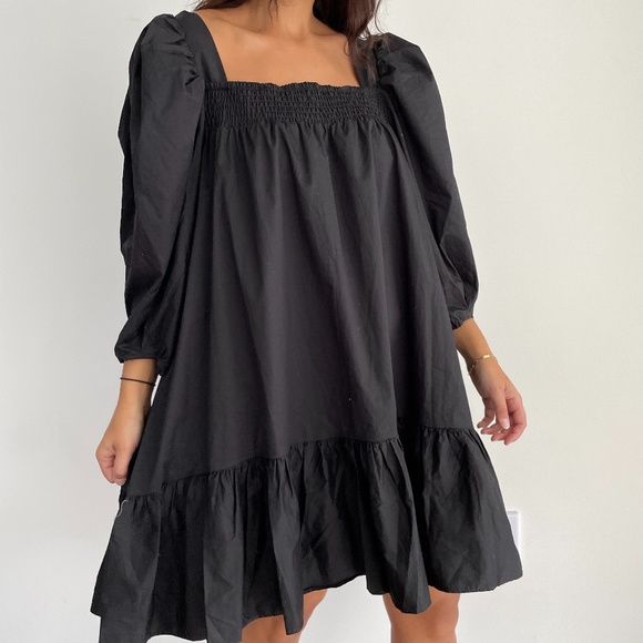 H&M Dresses & Skirts - NWT H&M conscious collection black puff sleeve cotton dress XL